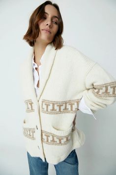 Baba Cardigan – TEJIDO Fall Cashmere Jacquard Knit Outerwear, Classic Jacquard Knit Outerwear For Fall, Luxury Beige Wool Cardigan, Classic Jacquard Knit Cardigan For Fall, Cozy Wool Cardigan With Shawl Collar, Luxury Beige Sweater For Fall, Elegant Wool Sweater With Shawl Collar, Luxury Jacquard Knit Sweater For Fall, Elegant Jacquard Knit Cardigan For Work