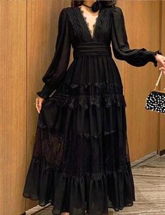 Womens 2024 Fashion Retro perspective Bell sleeves V-neck high waist long dress Party Midi Dress, Midi Dress Elegant, Lace Splicing, Fashion Runway, Autumn Dress, Midi Dress Party, Sleeve Fashion, Dress Elegant, Wedding Dress Long Sleeve