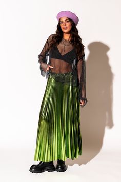 LALA ORIGINAL: Metallic Pleated Midi Skirt in Electric Lime - Dressed in Lala Pregnancy Fits, Satin Playsuit, Green Maxi Skirt, Bad Barbie, 2024 Design, Boxy Top, Spandex Dress, Blazer Set, Flannel Jacket