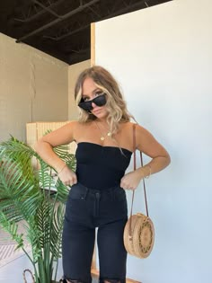 SHOP NEW ARRIVALS – Chic by Ally B Black Tube Top Outfit, Bra Top Outfit, Vegas Fits, Tube Top Outfit, Ribbed Tube Top, Tube Top Black, Tube Top Outfits, Bar Outfits, Date Night Outfit Summer