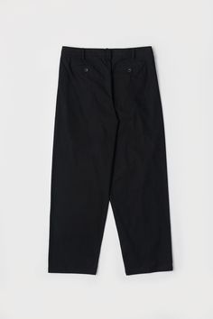 Information The Wayne Pants are relaxed pintuck chinos designed with a herringbone cotton twill fabric and detailed with front pleats. Details Self: 100% Cotton, Lining: 100% Cotton Relaxed Fit Full-Length Front Pleats Malachi is 6'0" and wearing a size LMeasurements: 39" Chest, 29" WaistStyle #PA166 Pin Tucks, Twill Fabric, Cotton Twill Fabric, Herringbone, Cotton Twill, Black Pants, Full Length, Relaxed Fit, Pants