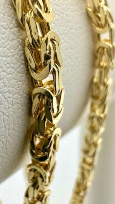 -           M A Y A J E W E L E R           - --- Created in GURANTEED HIGH QUALITY 14-Karat SOLID GOLD --- Not Gold Filled or Plated! With a 2.5 millimeter thickness, this chain is available from 20" to 25.5" (inches) in lengths. 20 inches - 2.5 mm : 8.13  gr (grams weight) 22 inches - 2.5 mm : 8.94 gr 24 inches - 2.5 mm : 9.76 gr 25.5 inches - 2.5 mm : 10.57 gr Closure: Lobster Claw (Strong and Durable) Chain: 14K Solid Gold Byzantine Style Please feel free to message me for any custom sizing! Byzantine Chain, Chain Necklace For Men, Precious Jewels, Timeless Luxury, Gold Piece, Dec 12, Necklace For Men, A J, Last Minute Gifts