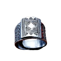 🎁 15% DISCOUNT SPECIAL FOR FATHERS DAY! 🎁🏷️👨🏻 It is made of 1000 carats of pure silver and is decorated with jewelry motifs belonging to the Hittite Civilization (1650-1190 BC), one of the civilizations that lived in Turkey before Christ.  The meanings in the motifs are Waterway, Fertility, House and People.  Size adjustable. The ring is handmade, Turkish silver and made in Izmir-Turkey. Jewelry Motifs, Izmir Turkey, Turkish Jewelry, Silver Engraving, Boho Ring, Silver Band Ring, Wide Bands, Boho Rings, Adjustable Ring