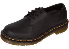 PRICES MAY VARY. The iconic construction of the Dr. Martens 1461 Core shoe lets you express your personal style! Virginia leather upper is a soft, supple leather that breaks in easily and ages beautifully. Traditional lace-up system with fabric laces and tonal eyelets for a sturdy fit. Goodyear welt construction where the upper and sole are heat-sealed and sewn together with the classic Z-welt stitching for long-lasting durability and flexibility. Comfortable leather lining. The iconic construct