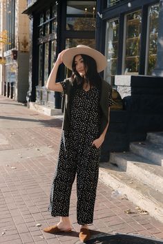 Perfect for so many occasions, the jasmine jumpsuit features short sleeves, an invisible zipper down the front, hidden pockets and a wide fit- it's designed for both comfort and style! It's ideal for pregnant or nursing mamas and absolutely long enough in length for those with long torsos. Pair this with mules, a hat, and our sweet pack for an easy, but elevated outfit. ALL PHOTOGRAPHS ARE TAKEN IN NATURAL LIGHT WHICH IS WHY THE COLORS MAY VARY BETWEEN PICTURES, SCREENS + IN-PERSON. THEY APPEAR Chic Floral Print Jumpsuit With Short Sleeves, Chic Short Sleeve Jumpsuits And Rompers With Floral Print, Spring Loungewear Jumpsuits And Rompers With Short Sleeves, Spring Short Sleeve Jumpsuits And Rompers For Loungewear, Spring Short Sleeve Jumpsuits And Rompers For Day Out, Casual Floral Print Jumpsuits And Rompers With Short Sleeves, Casual Floral Print Jumpsuit With Short Sleeves, Maternity Clothes Jumpsuits & Rompers, Long Torso