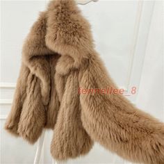 Girls Fur Coat, Girls Fur, Fabulous Furs, Casual Tanks, Bat Sleeve, The Burning, Knitted Coat, Hooded Cardigan, Tres Chic