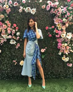 Prabal Gurung Dress, Modern Filipiniana, Gemma Chan, Asian Designers, Crazy Rich Asians, Crazy Rich, Stylish Celebrities, Crazy Outfits, Prabal Gurung