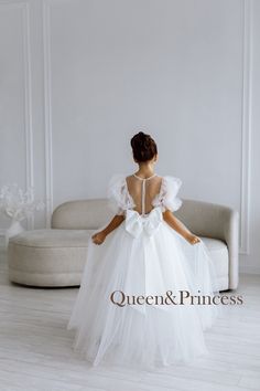 First Communion Gown With Tulle Skirt, Confirmation Tulle Ball Gown, Tulle Ball Gown For Confirmation, Princess Style Tulle Tutu Dress For First Communion, Princess Style Tulle Dress For Confirmation, Tulle First Communion Dress Ball Gown, Fitted Tulle Princess Dress For Confirmation, Princess Style First Communion Dress With Tulle Skirt, Confirmation Princess Dress With Tulle Skirt