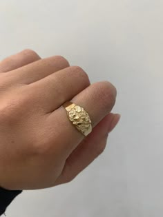 14k cute nugget ring, in 14k gold, they are the rings on trend, it can be for men and women, it can be worn daily, size 10, it can be made as you need it, item sold by piece , weight undetermined. Gold Nugget Ring Women, Gold Nugget Rings, Hammered 14k Yellow Gold Signet Ring, Hammered Yellow Gold 14k Signet Ring, Heirloom 14k Gold Nugget Ring, Gold Nugget Cluster Ring In 14k, Gold Hammered Signet Ring, Hammered Gold Signet Ring In 14k, 14k Gold Nugget Signet Ring For Anniversary