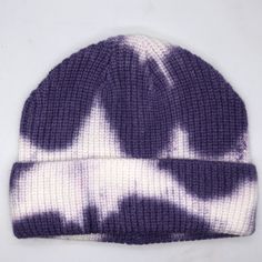 Deep Blue (Looks Purple To Me) Tie Dye Winter Beanie Hat. Also Available In Black, Yellow, Blue, Or Red. New Without Tags In Manufacturer’s Packaging. Long Sleeve Navy Dress, Chanel Hat, Pink Baseball Cap, Vintage Veils, Winter Beanie Hat, Cc Beanie, Black Headband, Winter Hats Beanie, Purple Tie Dye