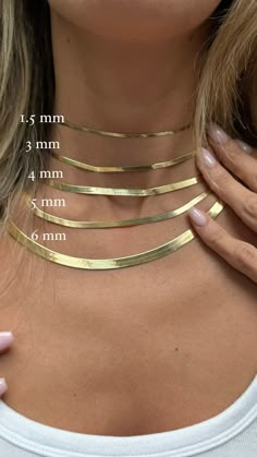 14k Solid Yellow Gold High Polish Herringbone Necklace Chain 16"-20" 3mm 4mm, 4.7mm, 6mm, Multi-strand layering necklace/chain/best selling We have our Herringbone Chains in ALL SIZES, and ALL CHAIN LENGTHS :)  These chains are handcrafted and guaranteed 100% real 14K Gold.  These necklaces are dainty, and perfect for every-day wear, or for a special occasion. Can also be styled with other necklaces. This can be the most perfect gift for your girl, mom, friend, etc. If you need any help deciding Herringbone Necklace Layering, Gold Herringbone Chain, Multiple Ear Piercings, Mom Friend, Layering Necklace, Girl Mom, Jewelry Inspo