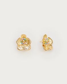 Materials: 18K gold plated brass Measurements: 27mm/1.06" in length, 24mm/0.94" in width 14k Gold-filled Yellow Gold Plated Earrings, Gold Plated Flower Shaped Jewelry For Parties, Tarnish-resistant Gold-plated Clip-on Earrings, Gold Plated Tarnish Resistant Clip-on Earrings, Gold Plated Clip-on Earrings, Gold-tone 14k Gold Earrings As A Gift, Gold Plated Jewelry For Party, Gold-tone Gold-plated Plug Earrings, Gold-tone Gold Plated Plug Earrings