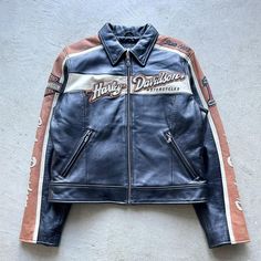 Rare Vintage Harley Davidson Leather Motorcycle Jacket

•Size woman’s L, refer to measurements 
•In great condition 
•Great quality jacket
•Great attention to detail
•Zipper works great
•Great colors, can go with any outfit
•Great everyday leather jacket
•Message us any questions 

Chest: 22 in
Length: 22.5 in

#vintage #harleydavidson #jacket #leather #biker Harley Davidson Leather Jackets, Leather Motorcycle Jacket, Vintage Harley Davidson, Harley Davidson Women, Cool Jackets, Vintage Harley, Womens Jackets, Coats Jackets Women, Leather Jackets