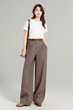 Elevate your style effortlessly with these luxurious brown wide-leg linen trousers designed for women. Experience the perfect blend of sophistication and comfort, ideal for a casually elegant ensemble. ✨ 

SKU 4965 

#linenlove #effortlessstyle #chiclooks #LinenPants #BrownPants #Xiaolizi Plain Trousers For Ladies, Wide Chino Pants Outfit, Luxury Casual Outfit Women, Pleated Pants For Women, Korean Pants For Women, Women’s Trousers, How To Style Brown Trousers, Wide Legged Trousers Outfit, Bridesmaids Pants