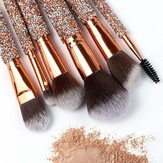 Stand OUT from the crowd with this 10 Piece Diamond Dust Brush Set. The perfect set for anyone who all about glam. This set contains the essentials for any look! Use these with your cream, liquid, or powdered beauty products. We can't get over how pretty these would look in your hand. This set comes with a metallic case for convenient travel. 100% synthetic bristles cruelty-free includes 10 pieces Makeup Brush Kit, Makeup Brush Set Professional, Pictures Makeup, Professional Makeup Brushes, Luxury Makeup, Brush Kit, It Cosmetics Brushes, Face Brush, Foundation Brush