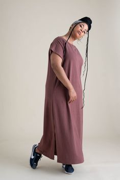 Maxi-length with dual side slits. Made with our hemp & organic cotton jersey. Barcelona Dress, Jumpsuit And Cardigan, Jersey Maxi Dress, Maxi Jersey Dress, Skirt Leggings, Cotton Fleece, Cardigan Tops, Sustainable Clothing, Cardigan Jacket