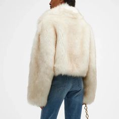 FREE SHIPPING ON ALL ORDERS OVER $50 | 100% SATISFACTION GUARANTEED Click "ADD TO CART" To Get Yours Now | Up To 60% OFF✨ Elevate your winter style with our Gradient Cropped Fluffy Fur Jacket. This chic outerwear piece features a trendy gradient design and a cropped length for a modern twist on classic fur jackets. Crafted from thickened faux fox fur, this jacket offers both warmth and style, making it a must-have addition to your cold-weather wardrobe. Features: 📌 Stylish gradient pattern 📌 C Runway Fashion Outfits, Cropped Faux Fur Coat, Fur Jacket Women, Yellow Gradient, Chic Outerwear, Faux Fur Material, Cropped Coat, Winter Chic, Fox Fur Coat