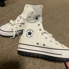 These Are Brand New. One Shoe Taken Out Of Box But Not Even Tried On. My Daughter Did Not Like Them And Refused To Wear Them. Aesthetic Converse, Tenis Converse, Streetwear Ideas, Converse Platform, Women Platform Sneakers, Shoes Converse, Converse White, Cute Nike Shoes, Drawing Anime Clothes