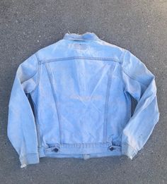 "Make this classic Levis jacket a staple in your closet. Brand: Levis Estimate Size: Medium Beautiful wear as shown in images Length: 23\" Bust: 40\" Waist: 39\" Shoulder: 16\" Sleeve: 23\"" Spring Streetwear Light Outerwear, Fitted Distressed Cotton Outerwear, Vintage Denim Jacket For Streetwear In Spring, Vintage Denim Jacket For Spring Streetwear, Vintage Denim Jacket For Streetwear And Spring, Retro Medium Wash Relaxed Fit Outerwear, Retro Relaxed Fit Medium Wash Outerwear, Classic Light Wash Long Sleeve Denim Jacket, Classic Faded Denim Jacket With Pockets