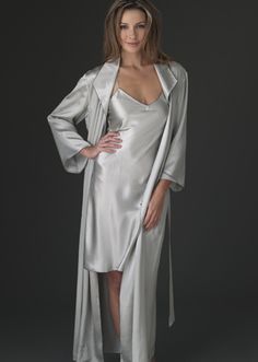 luxury silk full length robe Luxurious Loungewear, Mens Bathrobe, Women Silk Robe, Silk Bathrobe, Lingerie Pajamas, Satin Nightie, Satin Nightwear, Satin Gowns, Pyjama Satin