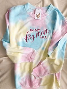 Details Where my T-Swift dog mamas at?! Rock your dog mom era with this lover inspired corded crew. Due to lighting and differences in monitors, actual colors may vary slightly from what appears online  * This is an oversized fit sweatshirt. Consider sizing down if you are looking for a more fitted look.   Model Info D Dog Mom Era, Dog Mom Clothes, Coordinating Outfits, Mom Era, Dog Boutique, Weenie Dogs, Dog Mama, Dog Mom Gifts, Workout Sweatshirt