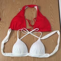 B44 Bundle Of 2 Womens Swimsuit Bikini Tops 1-Shein Removable Padding 1-Shein Padded On The Bottom And Side Both Size Small Color: Red White Both Look Good And Are Brand New White Halter Neck Swimwear For Beach Season, White Halter Neck Swimwear For Beach Party, White T-back Swimwear Beachwear, White T-back Swimwear For Beach, White Backless Swimwear With Built-in Bra, White Halter Neck Swimwear With Built-in Bra, Red Triangle Halter Top For Sunbathing, Red Triangle Halter Top For Beach, Red Halter Neck Top For Poolside