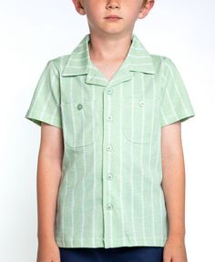 in stock Green Camp Shirt With Buttons For Spring, Spring Green Camp Shirt With Buttons, Classic Green Top With Camp Collar, Green Camp Collar Top With Button Closure, Green Cotton T-shirt With Buttons, Short Sleeve Tops With Pockets For School, Collared T-shirt For School In Spring, Spring School T-shirt With Collar, Collared T-shirt With Button Closure For Spring