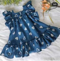 Dress Designing Ideas, Cotton Frocks For Kids, Frocks For Kids, Projek Menjahit, Homemade Dress, Simple Frock Design, Kids Dress Collection, Simple Frocks