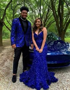 Blue Prom Dresses Couple, Royal Blue Prom Couple Black, Royal Blue Tux Prom, Royal Blue Prom Looks Couple, Blue Prom Black Couple, Prom Dresses 2023 Royal Blue, Black And Blue Prom Suit, Royal Blue Prom Outfits For Couples, Royal Blue And Black Prom Couple