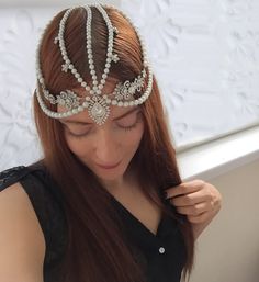 Beautiful sparkling pearl bridal hair accessory or any special occasion  Can be worn many different styles. Bride Pearl Necklace, Forehead Headband, Black Tiara, Pearl Bridal Hair, Chain Headpiece, Wedding Hair Wreath, Crystal Hair Vine, Pearl Headpiece, Pearl Tiara