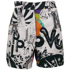 VERSACE JEANS COUTURE vintage Manhattan New York City graffiti prints shorts. These shorts feature : - Black, white and grey prints on front. - Colourful prints on back. - Button and zipper closure at the front. - Belt loops, 2 front zippered pockets. - No lining. Label reads VERSACE JEANS COUTURE. Made in Italy. Size tag reads : 32/46. Please refer to measurements. Composition tags read : 100% Cotton. Indicative measurements taken laid flat (double waist and hips) : waist approx. 34 cm (13.39 i Casual White Bottoms With Graffiti Print, White Printed Short Bottoms, Summer Cotton Bottoms With Graffiti Print, White Printed Shorts, Retro Multicolor Bottoms With Graphic Print, Retro White Printed Bottoms, Multicolor Letter Print Short Bottoms, Summer Graffiti Print Bottoms, White Graphic Print Short Bottoms