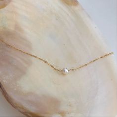 Single Pearl Necklace Single Pearl Necklace, Single Pearl, Necklace Elegant, Swarovski Pearls, Pearl Chain, Gold Filled Chain, Wedding Wear, Layered Necklaces, Freshwater Pearls