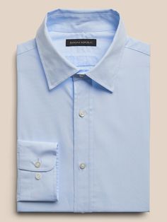 Made from 100% cotton, our luxurious 120s poplin fabric is woven from 2-ply yarns which give it added opacity and a smooth, soft feel against the skin.  Tailored Slim Fit: More at-ease than our Slim fit.  Expertly tailored with room through the arms and back for a perfect fit.  Spread collar.  Button placket.  Shirttail hem.  Tailored Slim Fit: More at-ease than our Slim fit.  Expertly tailored with room through the arms and back for a perfect fit.  Long sleeves.  Hip length.  Model: Size M, 6'2 Country Blue, Poplin Dress, Poplin Fabric, Summer Sale, Banana Republic, Cashmere, Perfect Fit, Slim Fit, Man Shop