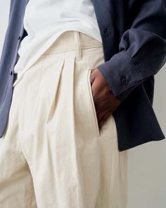 Details    sun-dried japanese lightweight cotton double pleat pants corozo buttons lampo zipper slightly tapered    ezekiel is 6’1” wears a size m    mila 5’6” wears a size m    measurements           area s m l   waist 31" 33" 35"   rise 12" 13" 14"   inseam 27.75" 28" 28.5"   outseam 38" 38.5" 40"   leg opening 18" 19" 19"    title tag  colbo double pleat pants natural (ct)    description tag  sun-dried japanese lightweight cotton double pleat pants corozo buttons lampo zipper slightly tapered Pleat Pants, Menswear Details, Caged Sandals, Black Tank Dress, Black Aviators, Neon Purple, Boyfriend Tee, Pleated Pants, Sun Dried