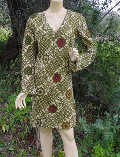 Boho Tunic Cotton Tunic Ethnic Tunic Tribal Tunic Tunic Dress Tunic Tops Faerie Clothing Bohemian Tunic Womens Tunic Summer Dress. Pretty and confortable Tunic  made of pure cotton . Excellent Fit ! Available :  S /M  M / L Approximate Measurements :    S / M Bust Width : 37"   ( 94 cm ) circumference Sleeves  : 27.6"  ( 70 cm )   Shoulder to shoulder : 16.9" ( 43 cm )  Tunic Length : From neck to bottom  35.8"  ( 91 cm )   M / L Bust Width : 37.8"  (  96 cm ) Sleeves : 24"   ( 61 cm ) Shoulder to shoulder : 16.9"  ( 43 cm ) Tunic Length : From neck to bottom  35.4"   ( 90 cm )   ★ Care:Care: Hand wash then hang dry, Hand made item which may contain tiny imperfections Don't hesitate to contact me with any inquiries or to see more photos, ♥ Thanks for visiting!♥ Patterned Bohemian Dress, Patterned Bohemian Boho Dress, Long Sleeve Brown Bohemian Boho Dress, Patterned Bohemian Dress For Festival, Hippie Tunic Dress For Fall, Hippie Tunic Fall Dress, Bohemian Style Patterned Boho Dress For Festival, Hippie Patterned Festival Dress, Bohemian Patterned Boho Festival Dress