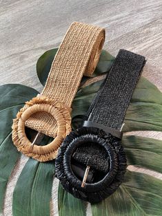 Your new go to belt! Crafted out of a woven stretchy material, it pairs perfect with your favorite jeans, dress, or jumpsuit! Color: Natural, Black Raffia Belt, Palm Beach Gardens Florida, Palm Beach Gardens, Woven Raffia, Black Belt, Jeans Dress, Favorite Jeans, Black And Tan, Stretchy Material