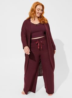 Super Soft Plush Cocoon Lounge CardiganSuper Soft Plush Cocoon Lounge Cardigan, WINETASTING GOLD SHIMMER Lounge Wear Plus Size Style, Plus Size Comfy Outfits, Plus Size Lounge Wear, Women Lounge Wear, Lounge Wear Plus Size, Fall Pajamas, Lounge Cardigan, Cozy Sleepwear, Plus Size Sleepwear