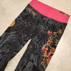 Selling Vintage Vtg Ed Hardy Sport Womens L Large Athletic Leggings Sweatpants Pants. It May Possibly Be A Bootleg, I'm Not Sure. You Can See The Condition From The Photos. You Can Get Further Information From Looking At What Is Shown In The Photos. Pricing Low To Sell Fast. I Offer Combined Shipping On Multiple Purchases. All Purchases Should Arrive Within 2 To 9 Days. International Buyers Should Expect Longer Shipping Time. If There Are Any Issues Please Do The Right Thing And Message Me Befor High-waist Pink Yoga Pants, Ed Hardy Sweatpants Outfit, Vintage Fitted Pink Pants, Vintage Pink Fitted Pants, Pink Stretch Vintage Bottoms, Vintage Pink Fitted Bottoms, Ed Hardy Sweatpants, Ed Hardy Clothes, Boho Attire