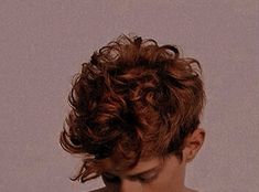 Man Auburn Hair, Male Redhead Aesthetic, Red Haired Man Aesthetic, Red Haired Guy Aesthetic, Ginger Guy Aesthetic Faceless, Red Hair Guy Aesthetic Faceless, Auburn Hair Color Men, Redhead Man Aesthetic, Guy With Auburn Hair