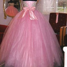 Fully Beading Sweetheart Bow Back Quinceanera Dresses Ball Gowns Strapless Pink Ball Gown For Party, Pink Gown For Pageant During Prom Season, Pink Sleeveless Satin Ball Gown, Sleeveless Pink Satin Ball Gown, Organza Ball Gown Quinceanera Dress For Sweet 16, Organza Quinceanera Ball Gown For Sweet 16, Sweet 16 Organza Ball Gown Dress, Pink Quinceanera Gown With Sweetheart Neckline, Fitted Pink Ball Gown For Quinceanera