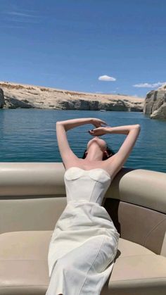 Summer Vacation Outfit Ideas, Vacation Outfit Ideas, Hilarious Pictures, Not Funny, 사진 촬영 포즈, Model Pose, Model Aesthetic, Vacation Outfit, Ideas Outfit