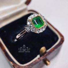 18k diamond emerald ring/Natural Certified Columbian 0.5CT Emerald/Engagement Wedding ring/eternity halo handmade ring/unique promise ring Click to see more unique ring in yay shop: https://www.etsy.com/shop/GraceGemsUS?ref=seller-platform-mcnav Item Details: Handmade: Yes Designing and producing location: Denver, The United States When: it is custom made to order Handmade duration: 1-2 weeks Metal: Solid 14K & 18K Gold Band color: Rose gold, Yellow gold, White gold Total weight:2.9g The Cen Diamond Emerald Ring, Unique Promise Rings, Fake Stone, Emerald Wedding Rings, Spring Engagement, Opal Engagement, Engagement Wedding Ring, Engagement Rings Opal, Emerald Engagement