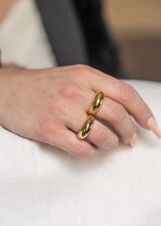 Modern Open Band Midi Rings With Polished Finish, Sleek Ring Jewelry Gift, Sleek Ring Jewelry For Gift, Modern Polished Finish Open Band Midi Rings, Modern Gold Plated Ring With Polished Finish, Modern Gold Plated Rings With Polished Finish, Modern Gold Bands For Everyday, Modern Gold Double Band Ring, Modern Gold Bands For Everyday Wear