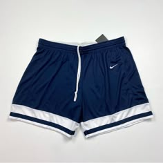 New With Tags Size 3xl *All Measurements Are Approximate* Waist: 19 Inches Length: 18 Inches Rise: 13.5 Inches Inseam: 7 Inches Casual Navy Nike Athletic Shorts, Nike Navy Shorts For Summer, Womens Basketball Shorts, Grey Nike Shorts, Nike Basketball Shorts, Nike Pro Women, Nike Dri Fit Shorts, Nike Running Shorts, Fitness Wear Outfits