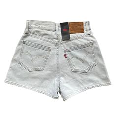 Bundle To Saveoffers Welcome Vintage Levi's Light Wash Shorts Nwt Thick, Quality Denim Details: Condition: New With Tags, No Flaws Material: 100% Cotton Size: 24, 1waist-13.5in, 2hips-15in, 3thigh-11in, 4frontrise-10in, 5length-13.5in, 6inseam-4in Brand: Levi’s X Urban Outfitters Message Me With Any Question! Thank You For Checking Out My Closet Shares Appreciated Shop @House22lovesyou For Cute / Trendy / Vintage / Cozy / Streetwear / Loungewear / Cottage Core / Cropped / Oversized/ Fairycore / Levi's Relaxed Fit Light Wash Shorts, Business Grunge, Wedding Ootd, Streetwear Loungewear, Grunge Minimalist, Cozy Streetwear, 70s Jewelry, Vintage Levi Shorts, Diy Shorts