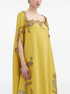 Oscar De La Renta Art Nouveau Threadwork Kaftan Dress - Farfetch Art Nouveau Dress, Threadwork Embroidery, Art Nouveau Fashion, Bridal Dress Fashion, Silk Kaftan, City Dress, فستان سهرة, Mom Dress, Abaya Fashion