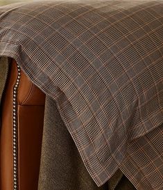 Ralph Lauren Brooks Glen Plaid Comforter | Dillard's Brown Plaid Bedding, Equestrian Style Bedroom, Ralph Lauren Home Aesthetic, Masculine Bedrooms Ideas, Masculine Bedding, Cowboy Bedroom, Ralph Lauren Interiors, Plaid Bed, Ralph Lauren Bedroom