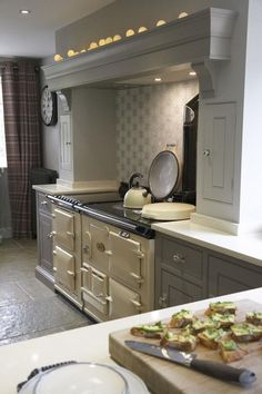 the kitchen is clean and ready to be used as an appliance for cooking