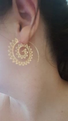 Henna Hoops Earrings – Cutie Gifts Store Hoops Earrings, Gift Store, Random Things, Zinc Alloy, Henna, Swirl, Things That, Hoop Earrings, Jewelry Earrings