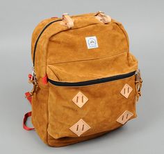 HIKING DAY PACK, PEANUT SUEDE :: Epperson Mountaineering $356.00 Epperson Mountaineering, Hiking Day Pack, Heritage Fashion, Hair Wear, Herschel Heritage Backpack, Mountaineering, In America, World's Best, Gq